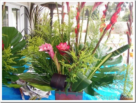 DIY Flower Arranging - Go Gingham Style