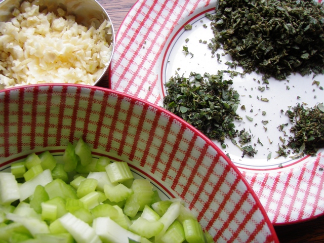 Oyster and Sausage Stuffing for Thanksgiving from Go Gingham