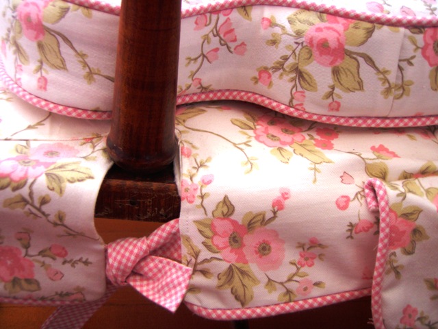 Go Gingham: My chair obsession