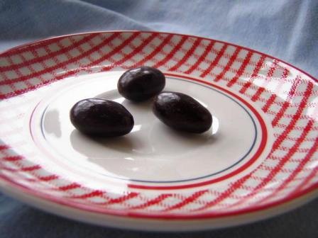 Go Gingham: Indulging with chocolate covered almonds