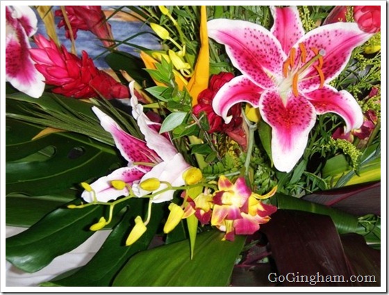 DIY Flower Arranging - Go Gingham Style