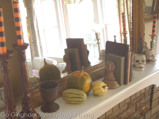 Go Gingham: Halloween mantel