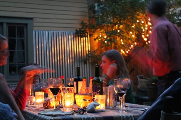 Dinner Group with Go Gingham Dinner Group with Go Gingham