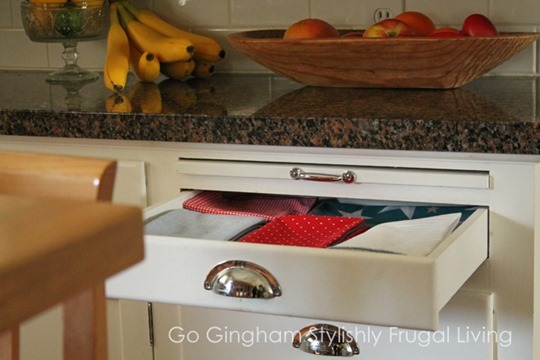 Green Living Use Cloth Napkins Go Gingham