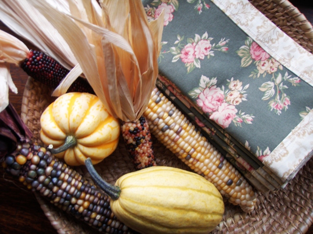 Celebrate Thanksgiving Simply from Go Gingham