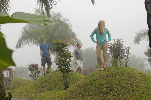 Travel to Costa Rica with Go Gingham