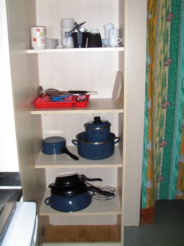 Bungalow camping kitchen supplies