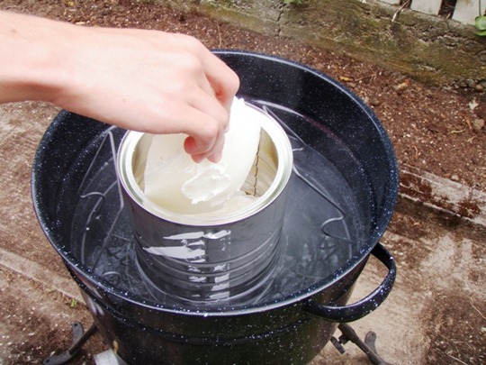 Go Gingham: How to make new candles from old candles