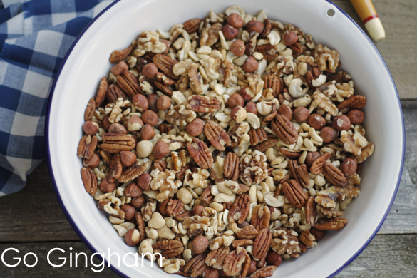 How to make mixed nuts Go Gingham