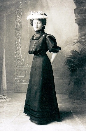 Go Gingham: great grandmother Clara Walters