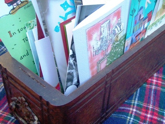 Go Gingham: Displaying holiday cards