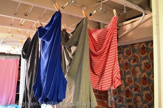 Hanging clothing upside down